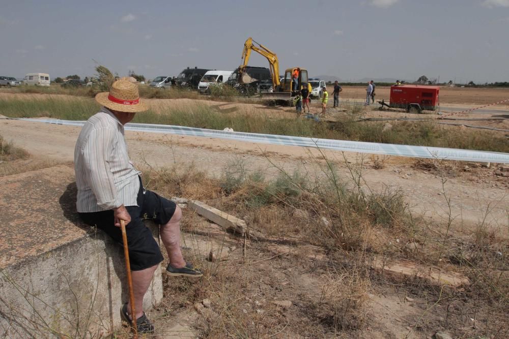 Protesta agricultores por el sellado del desagüe