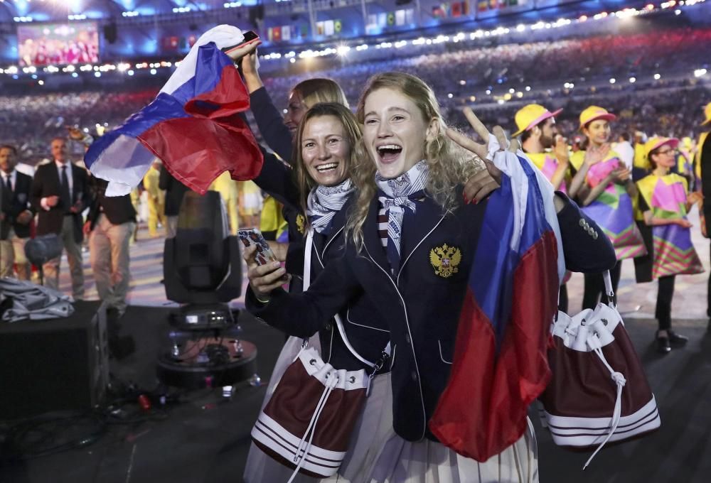 La ceremonia de inauguración de las Olimpiadas recreó el Brasil indígena, las diferentes culturas y las grandes urbes.