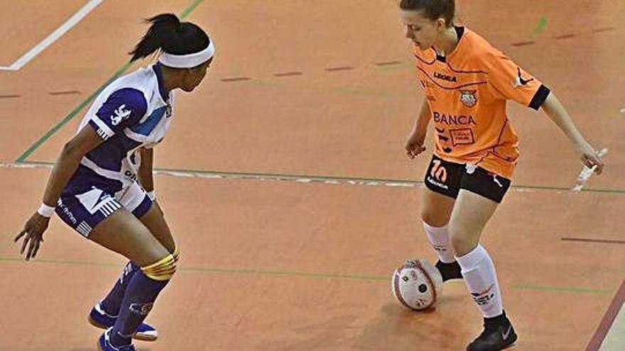 María Gómez, capitana del Viaxes Amarelle, durante un partido.