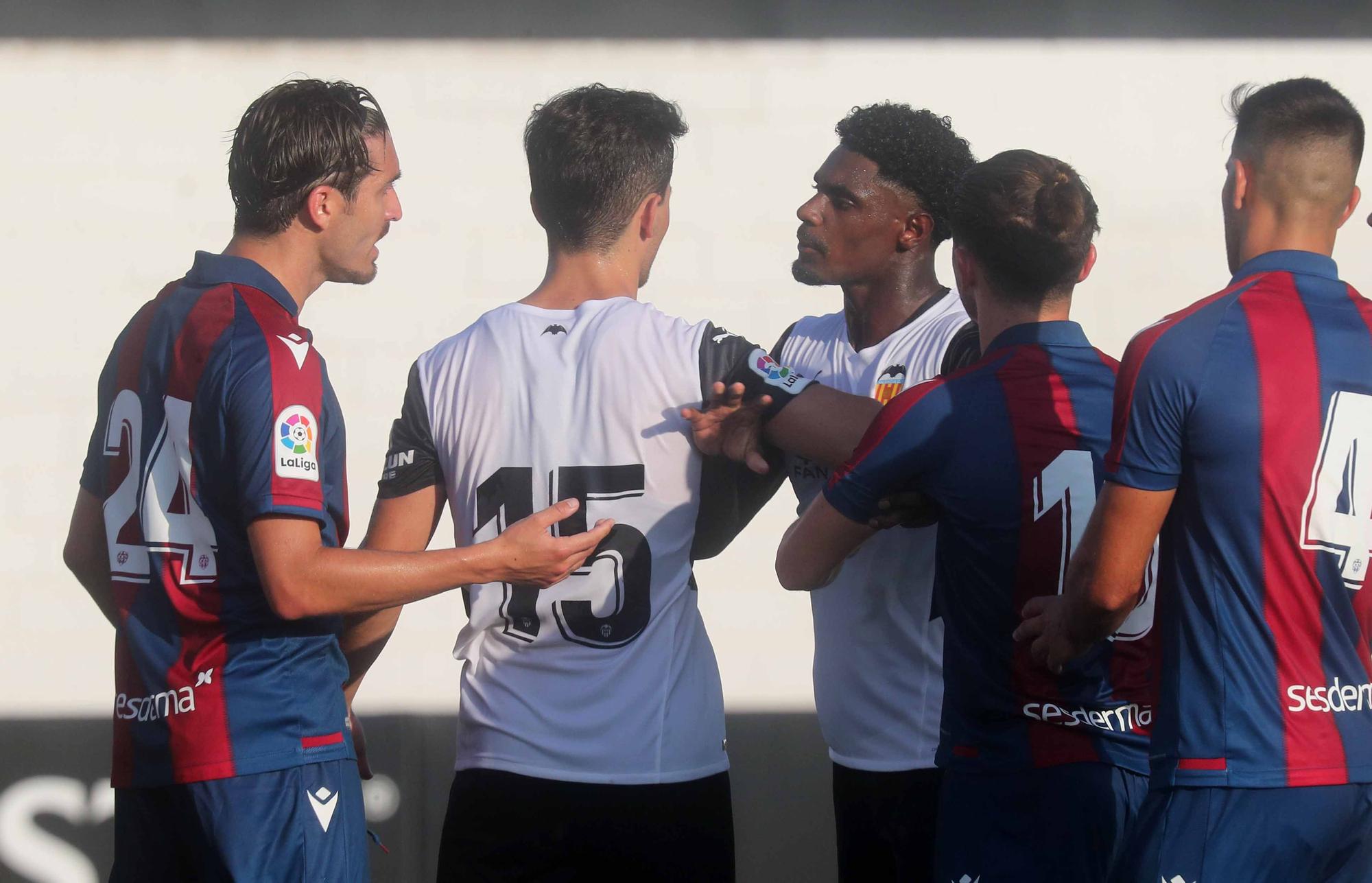 Intensidad y carácter durante el Valencia - Levante