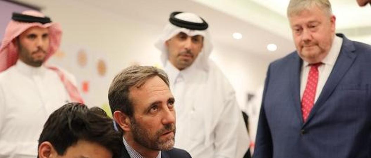 José Ramón Bauzá, junto a Marc Tarabella en Doha.
