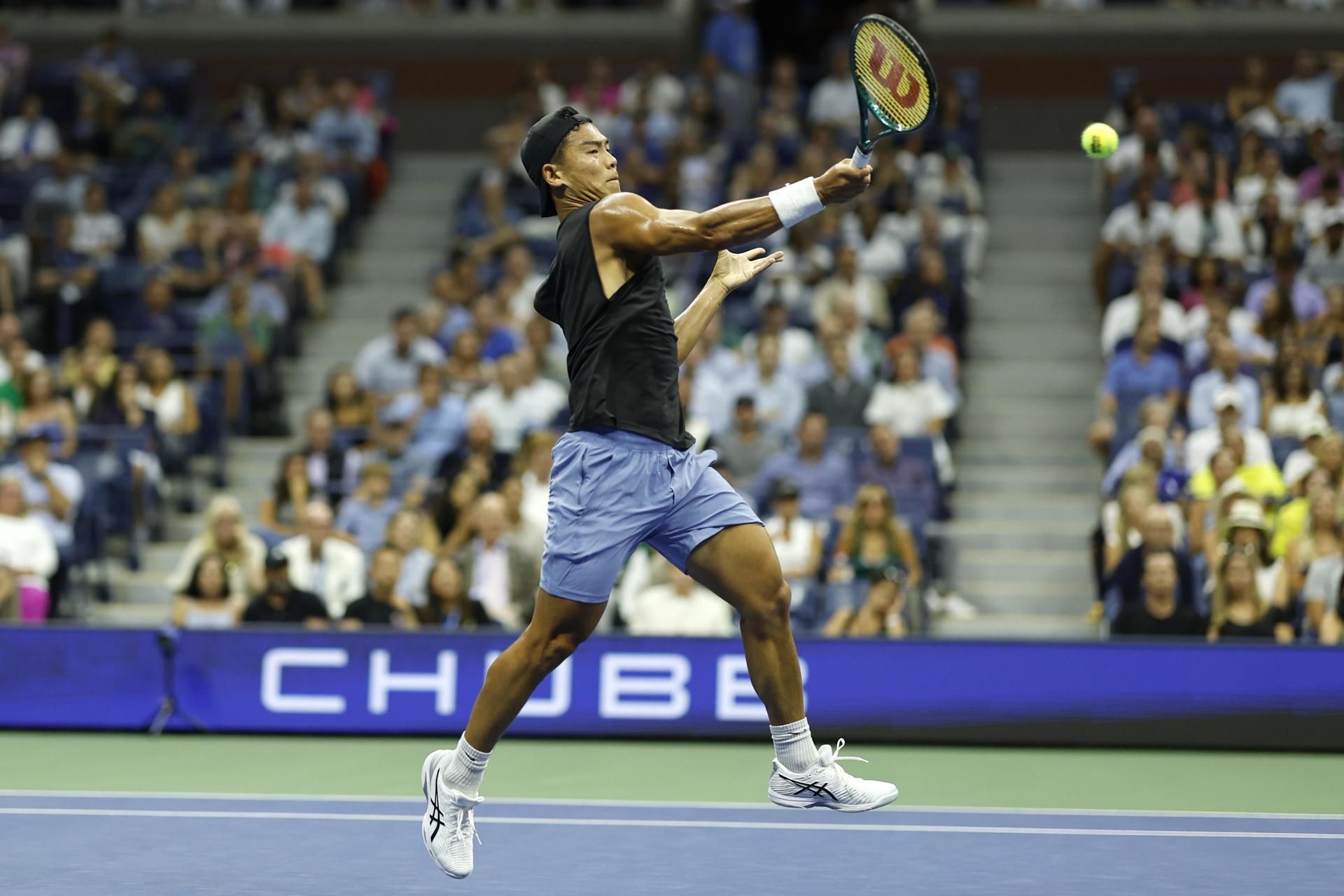 Alcaraz derrota al australiano Li Tu y pasa de ronda en el US Open