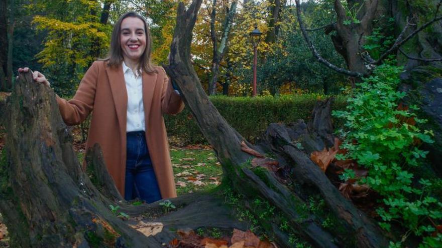 María de la O Fernández en el parque Enrique Valdés.   | // I. ABELLA