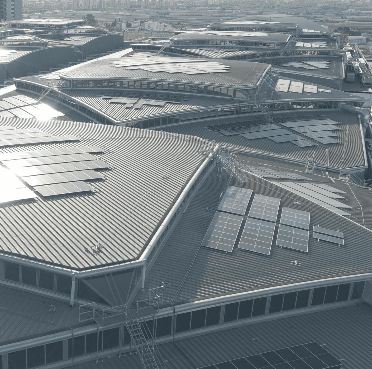 Placas solares en Feria Valencia