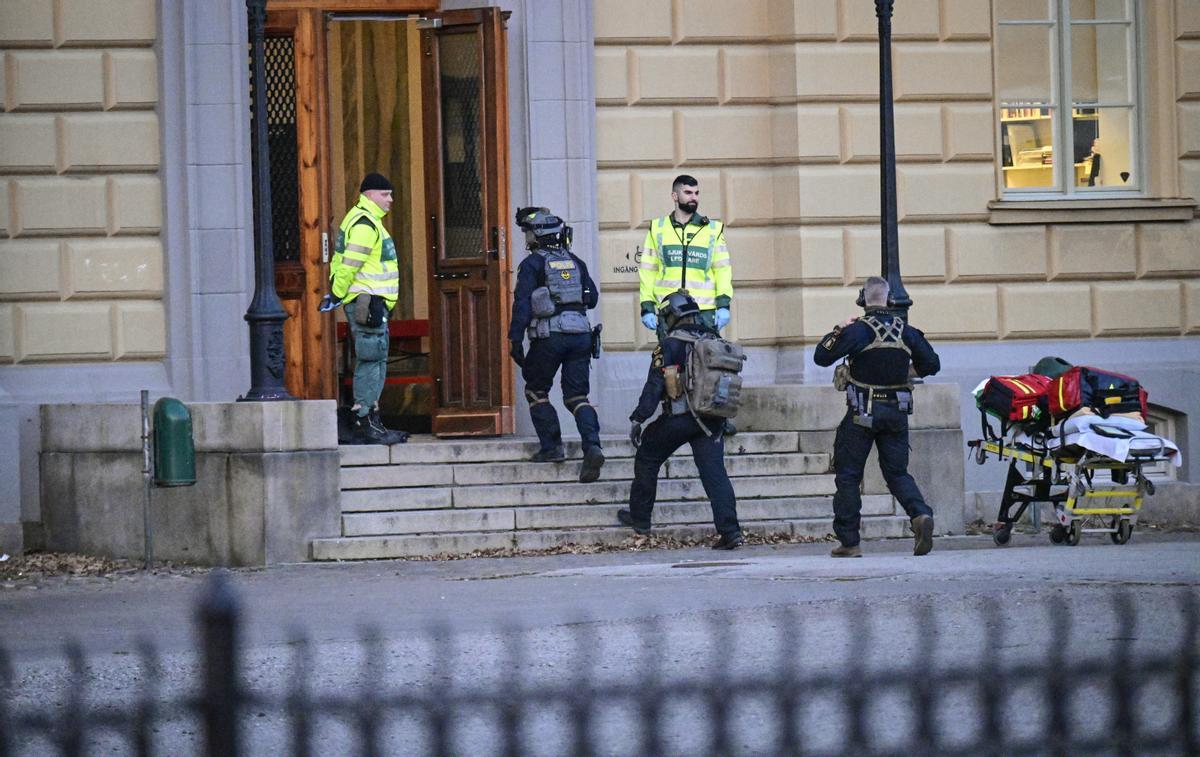 Un tiroteig entre bandes a Suècia causa dos ferits