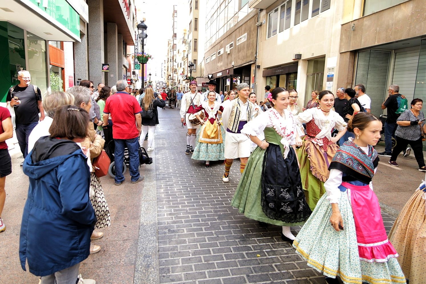 Galería de fotos del pregonet de les festes de Lledó