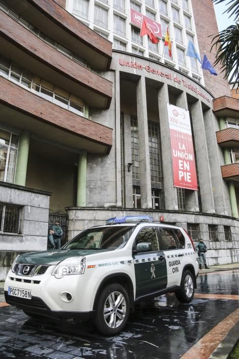 La Guardia Civil registra la sede de UGT en Asturias