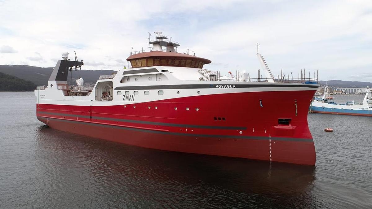 El «Voyager» a flote tras la botadura en Nodosa Shipyard