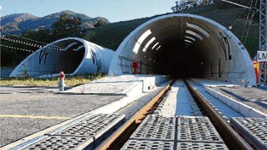 El túnel del Pertús és la infraestructura estrella del tram transfronterer del TAV.