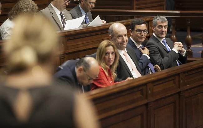 18/04/2017.CANARIAS POLITICA.Pleno del Parlamento de Canarias..Fotos: Carsten W. Lauritsen