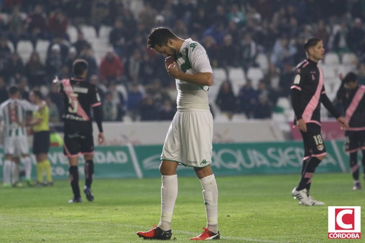 FOTOGALERÍA / El partido de Liga Córdoba-Rayo Vallecano