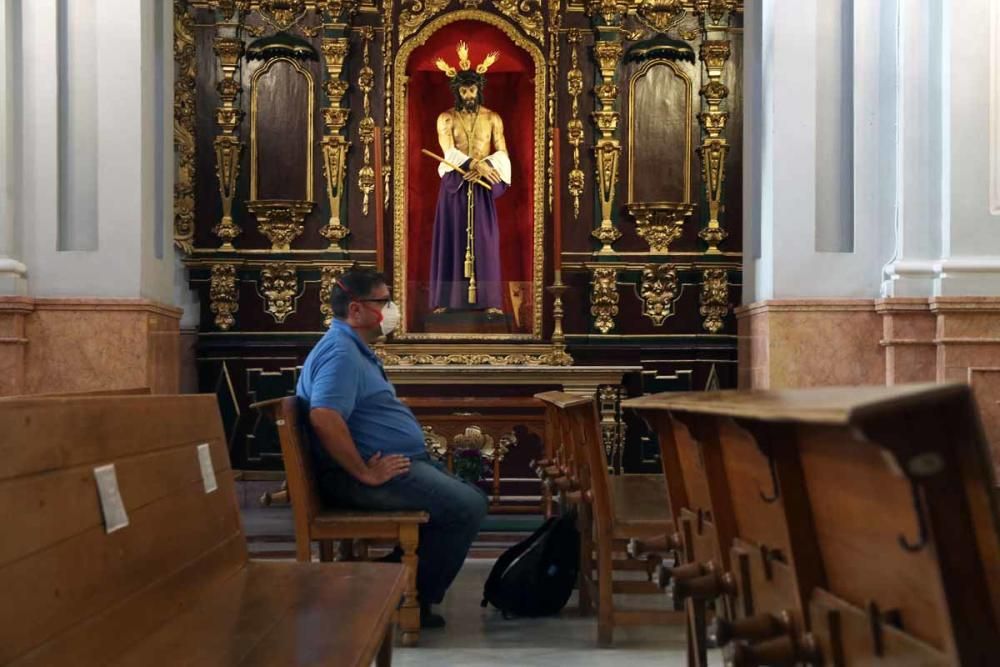 Funerales en las iglesias por las víctimas del Covid-19