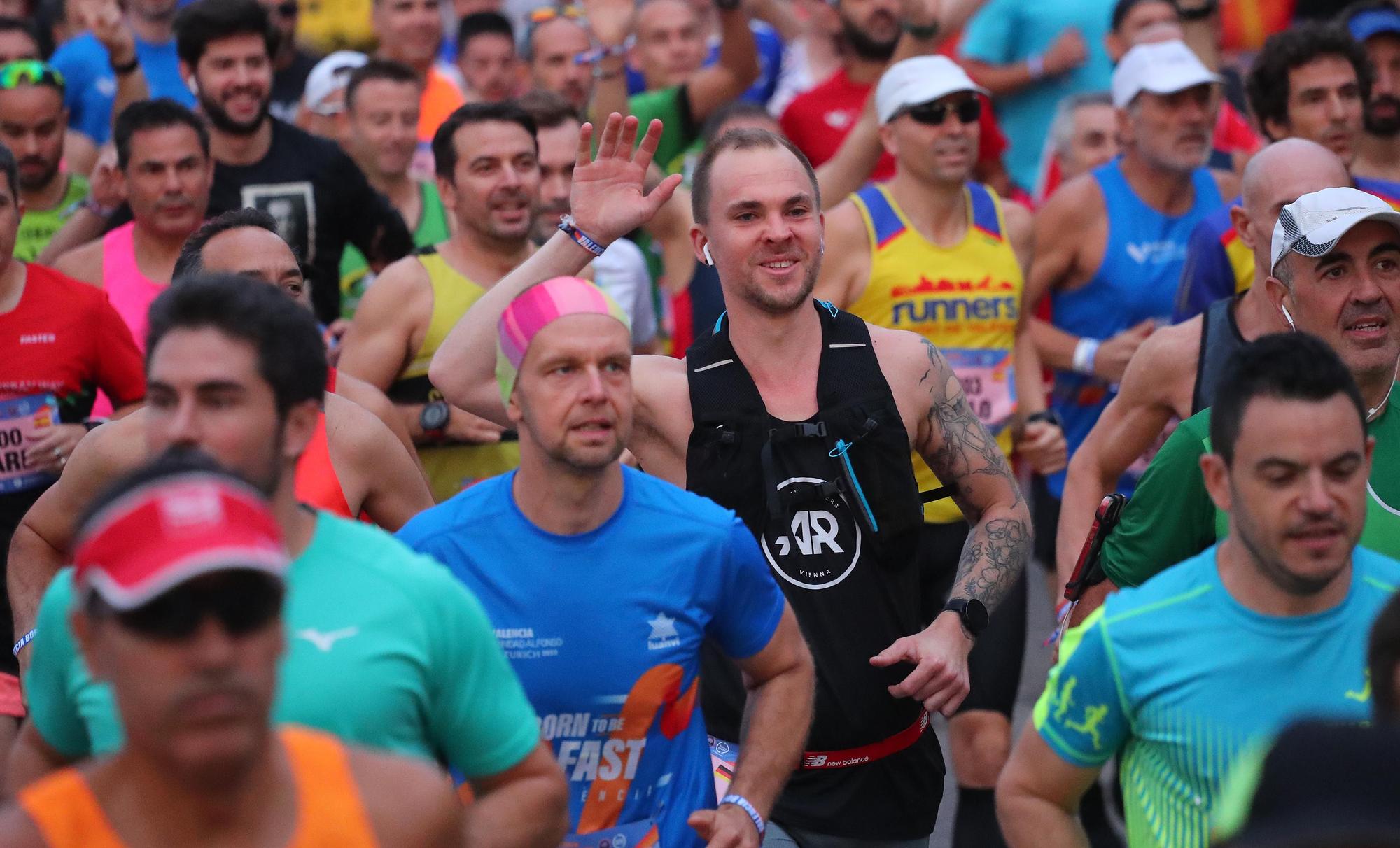 Media Maratón Valencia 2022: Salida y Meta | Busca tu foto