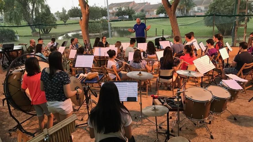 La música llega al Molino de El Pasico