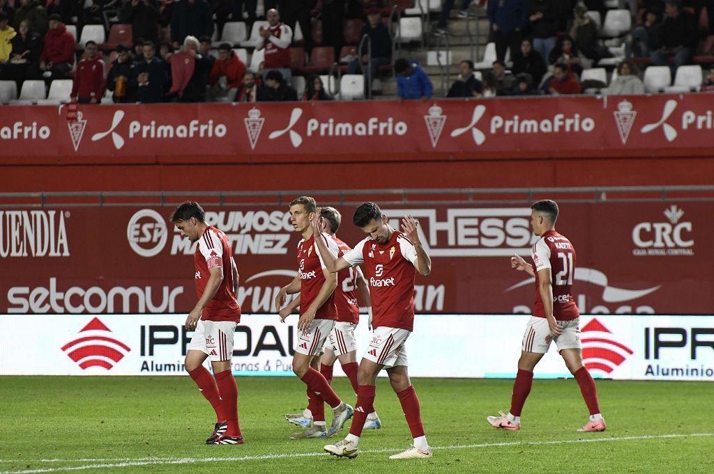 Todas las imágenes de la victoria del Real Murcia ante el Fuenlabrada