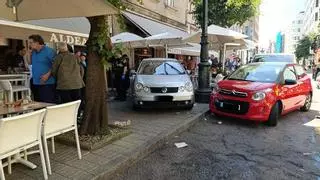 Varios heridos arrollados por un coche que invadió la terraza de un restaurante en Vigo