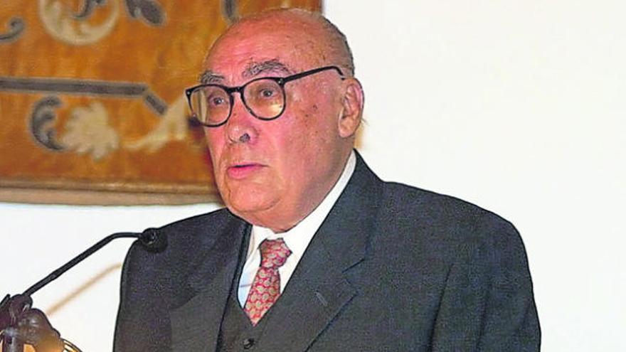 Fallece el intelectual Luis Cobiella