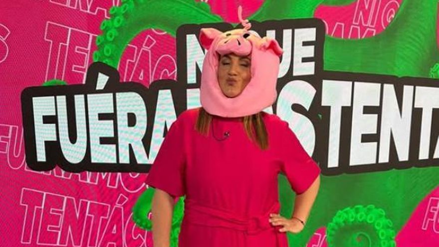 Preocupación por Carlota Corredera en su nuevo trabajo al margen de Telecinco: &quot;Como una cerda en una charca&quot;