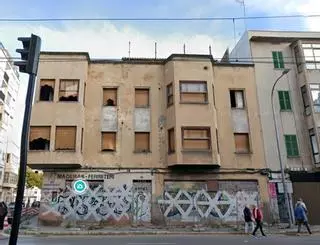 El Ayuntamiento de Palma aprueba la demolición de un edificio en ruinas en la calle Eusebi Estada