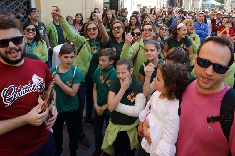 La Diputació de València recibe a las comisiones falleras