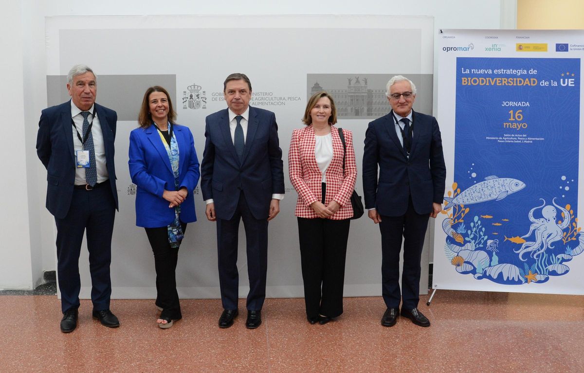 Claudino González, Teresa Coelho, Luis Planas, Isabel Artime y Juan Carlos Martín Fragueiro