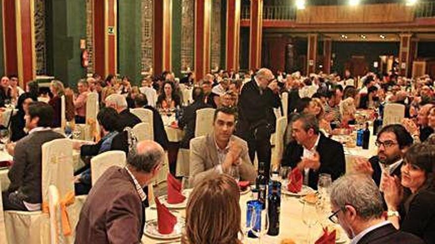 Cena celebrada en un salón del Hotel Convento I.