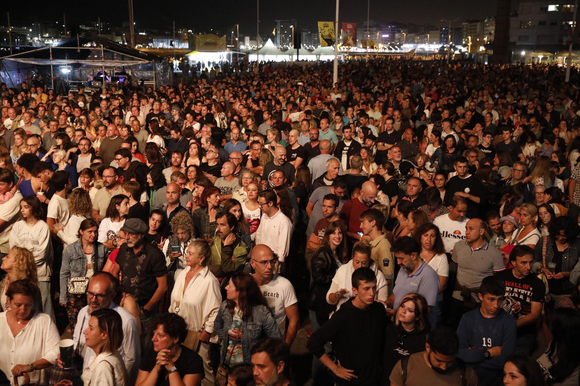 En imágenes: Así fue el concierto de Coque Malla en Poniente