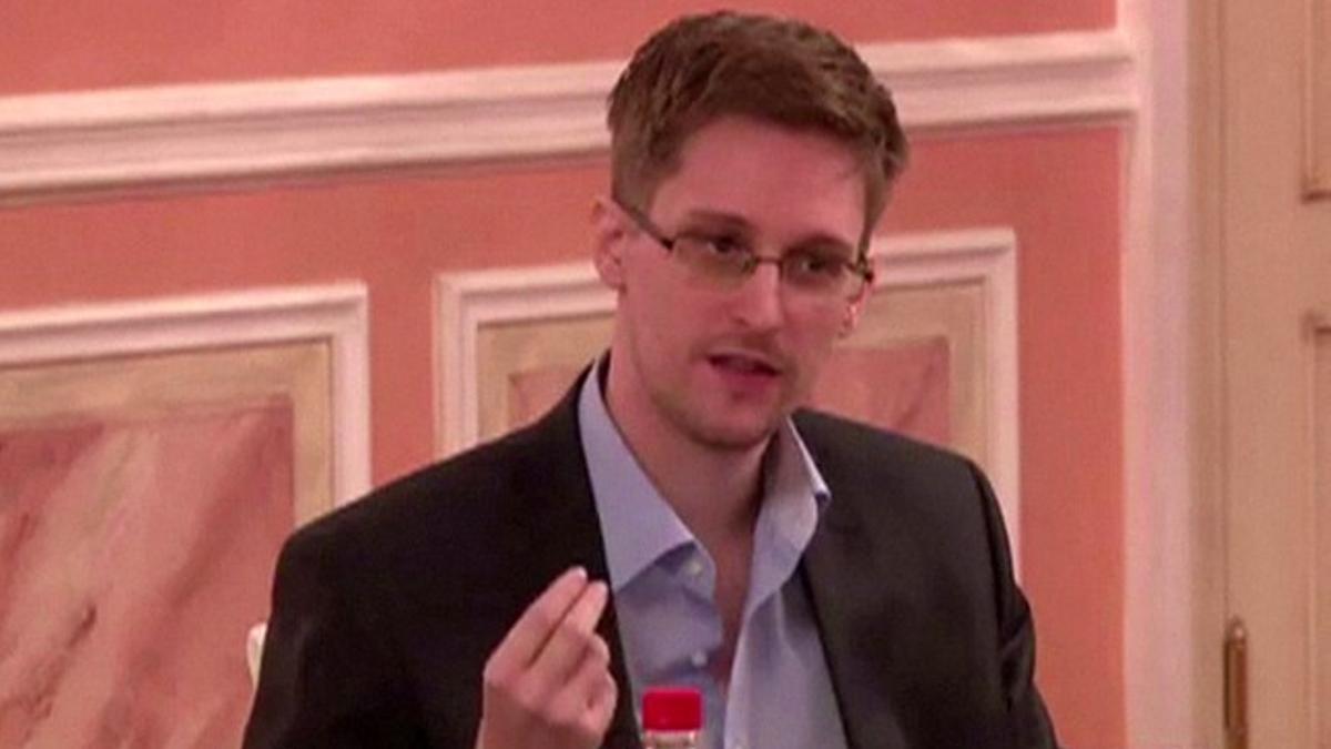 Edward Snowden, en una imagen distribuida por Wikileaks el pasado fin de semana.