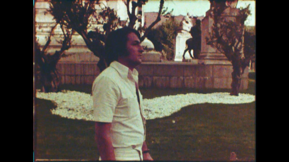 Fotograma del corto protagonizado por Nino Bravo en 1971.