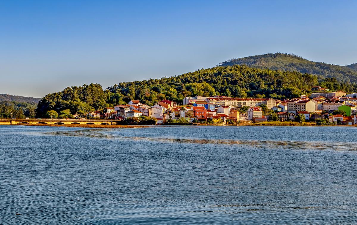Este pueblo es uno de los lugares más privilegiados de las Rias Baixas.