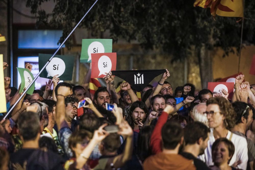 Cientos de personas salen a la calle en Mallorca