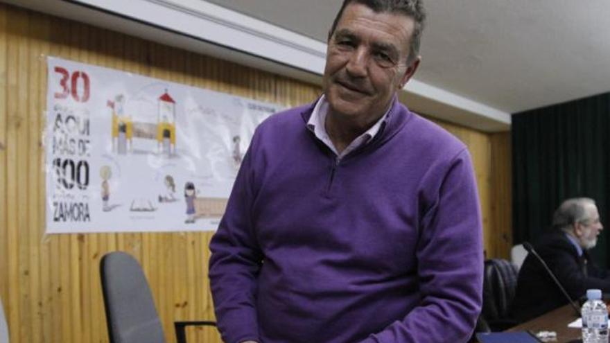 El magistrado Emilio Calatayud tras su conferencia en Zamora.