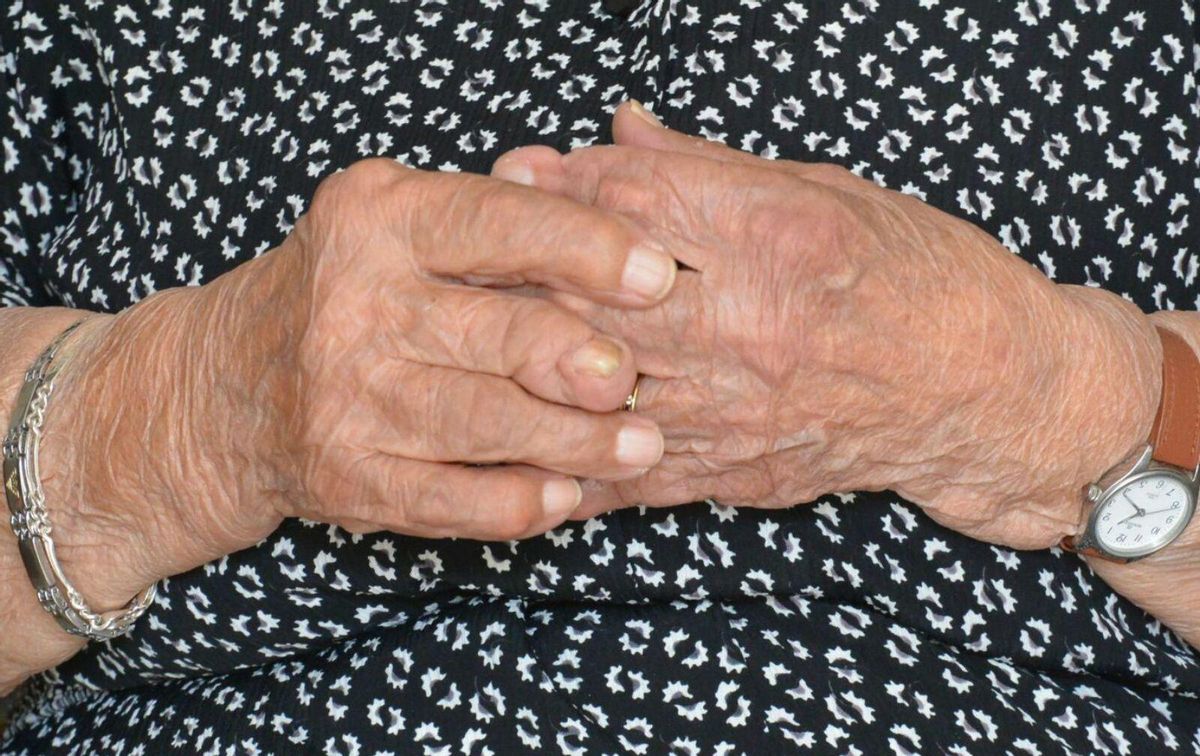 Les dones grans soles tenen més risc de morir per la calor
