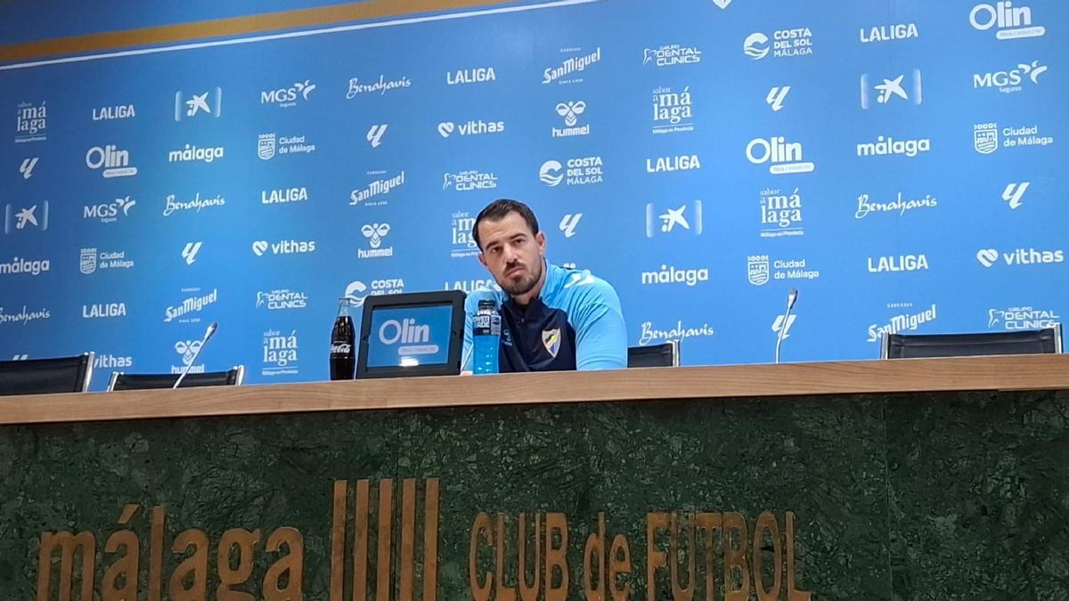 Manolo Sánchez, segundo entrenador del Málaga CF, compareció en rueda de prensa.