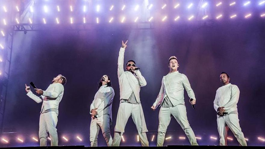 Los Backstreet Boys celebran 25 años de carrera con más música