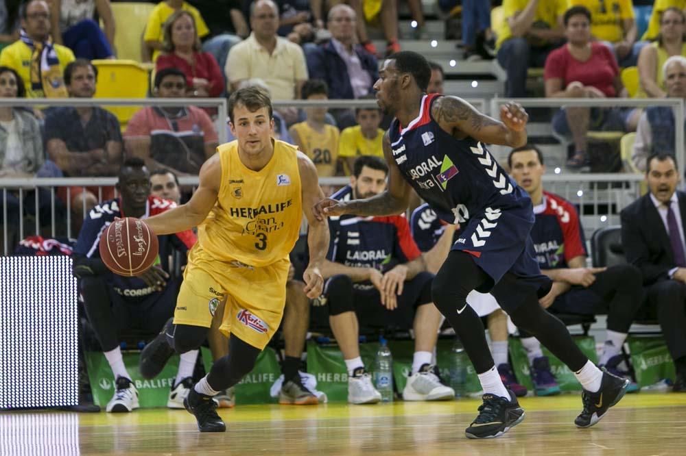 Herbalife Gran Canaria 93 - 87 Laboral Kutxa