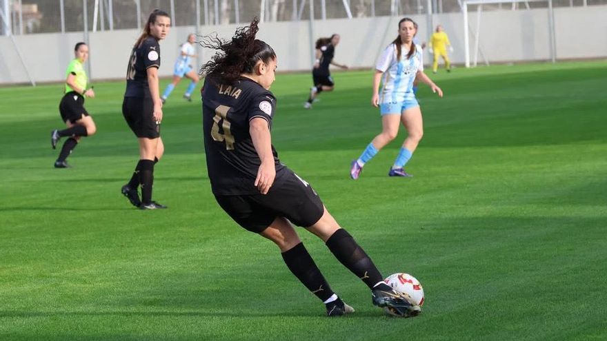 Laia Alepuz es jugadora del primer equipo