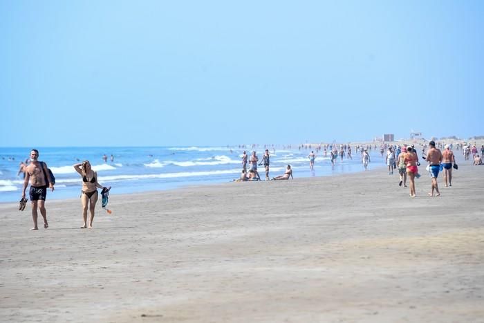 Ambiente de Playa del Inglés en plena fase 2