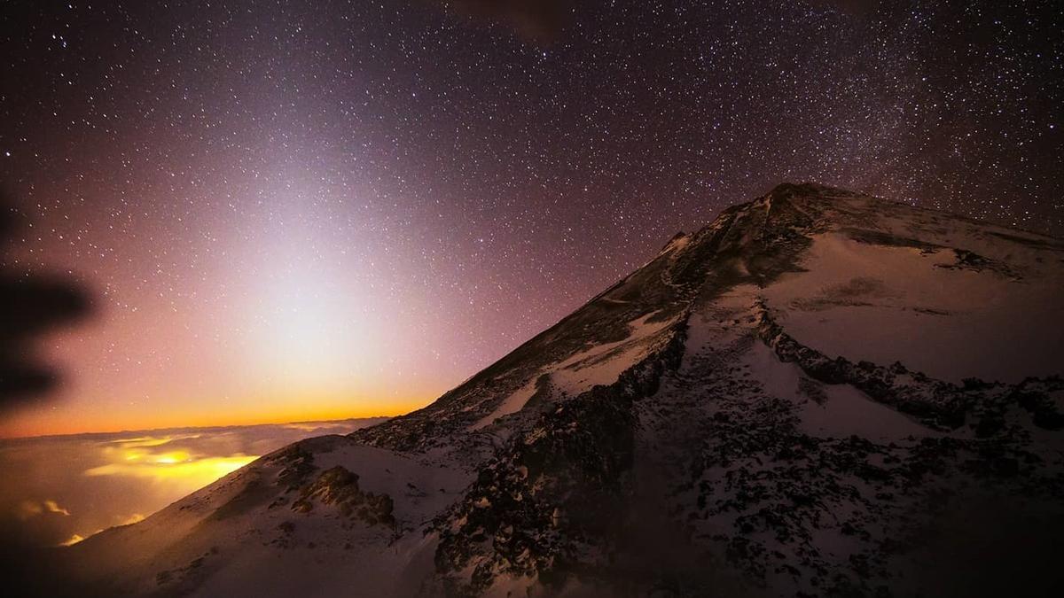 Así luce el Teide nevado