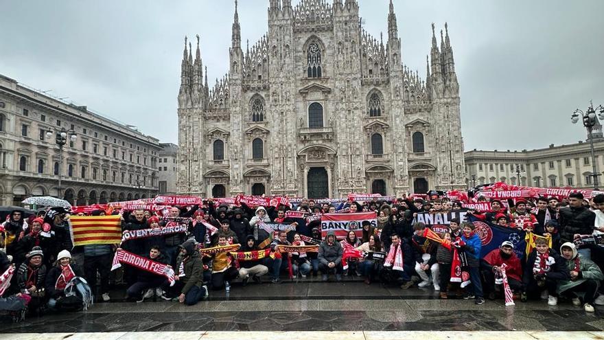 Vídeo: Ruixat de gironins al Duomo de Milà