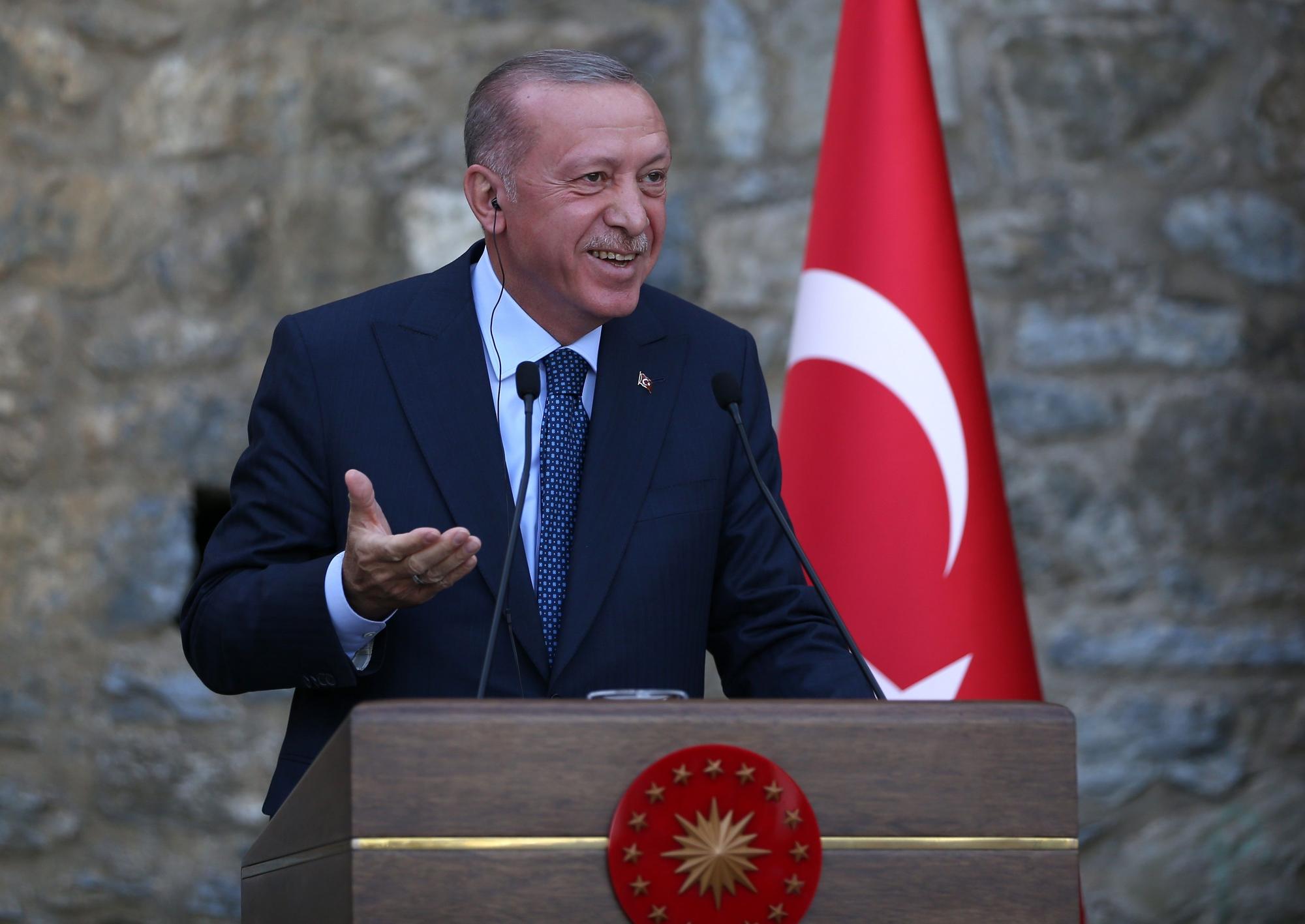Tayyip Erdoğan.