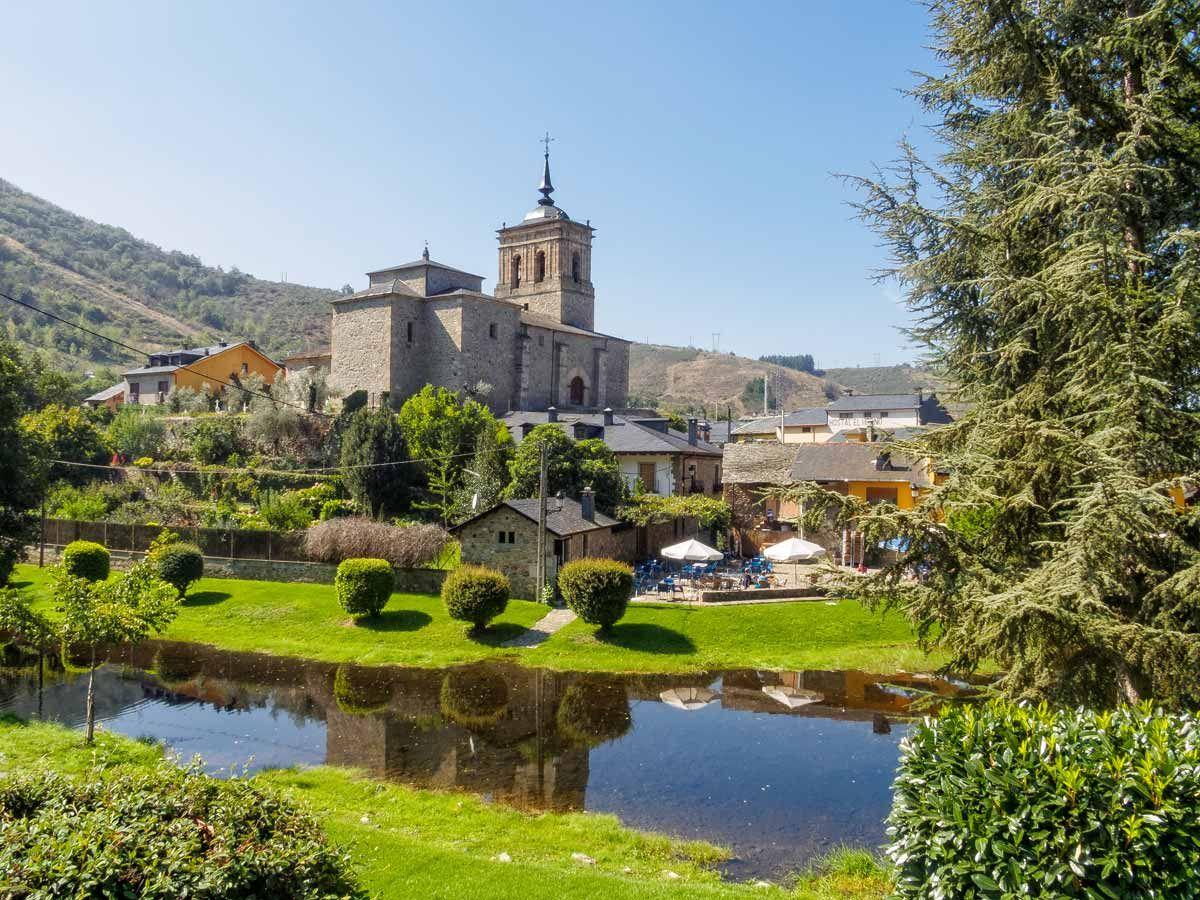 El pueblo de Molinaseca, en León