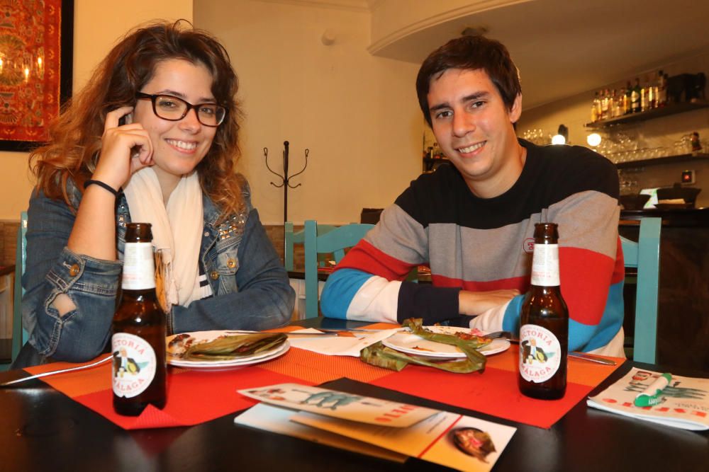 Pepi Cuevas y Pablo Vera en la Cantina Niña Bonita .