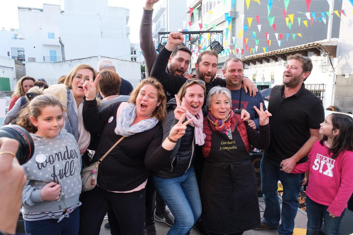 Parte del grupo de Can Barri cuando se alzaron con el primer puesto en 2019.
