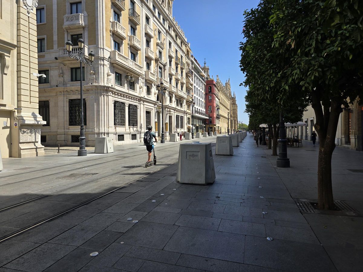 Detalle de los bloques colocados en el primer tramo de toldos.