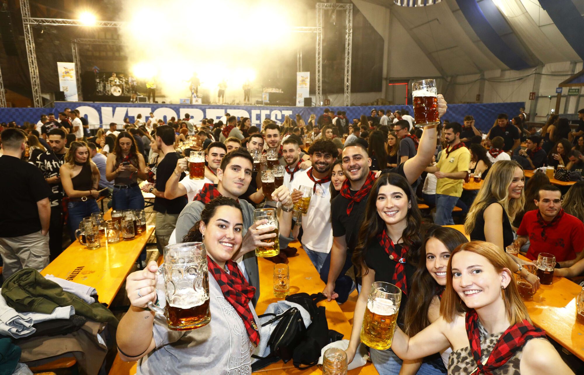 FIESTAS DEL PILAR V2025, OKTOBERFEST FIESTA DE LA CERVEZA EN EL RECINTO FERIAL DE VALDESPARTERA