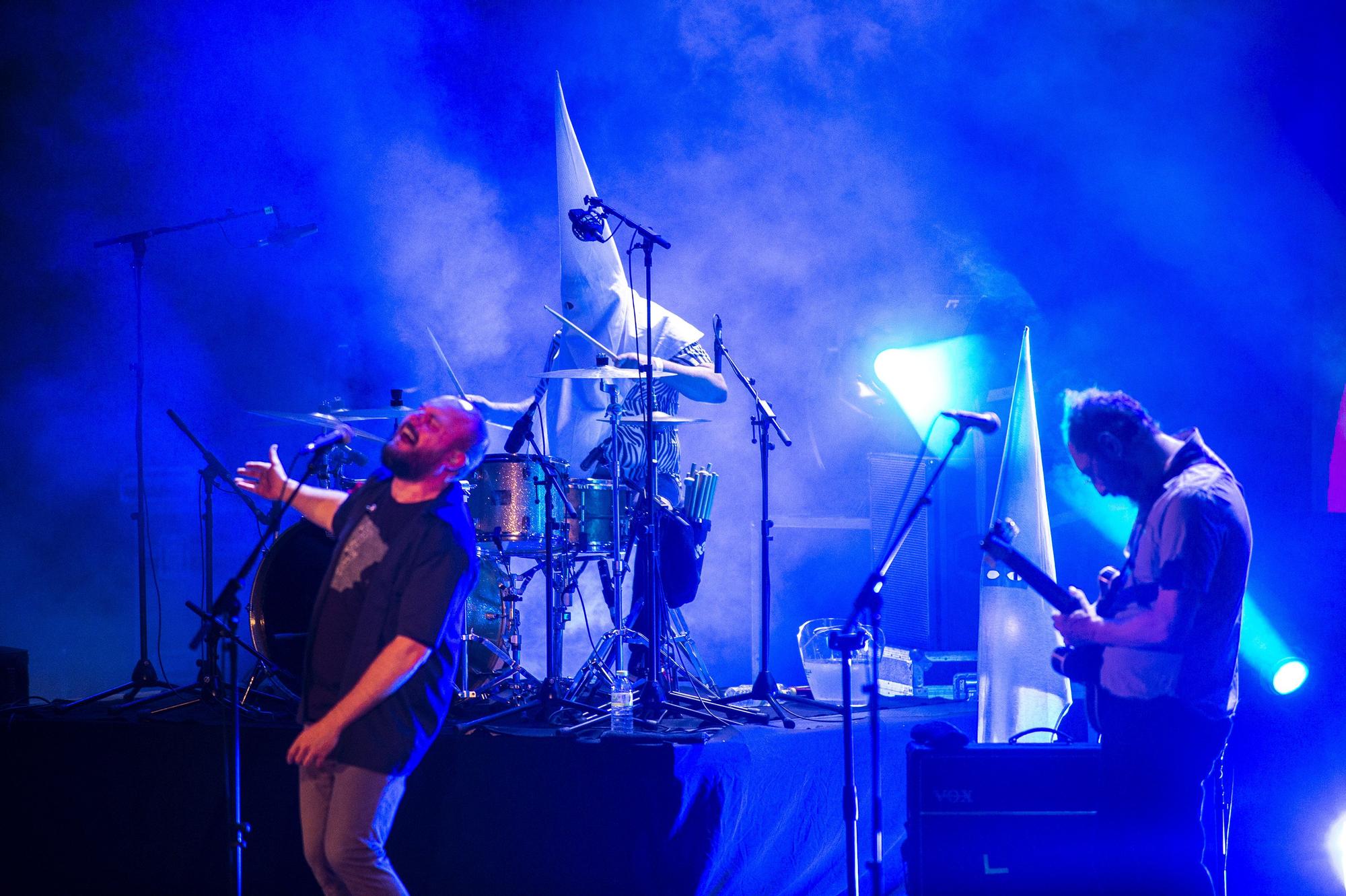 Así fue el concierto de Los Planetas y el Niño de Elche ayer en La Mar de Músicas