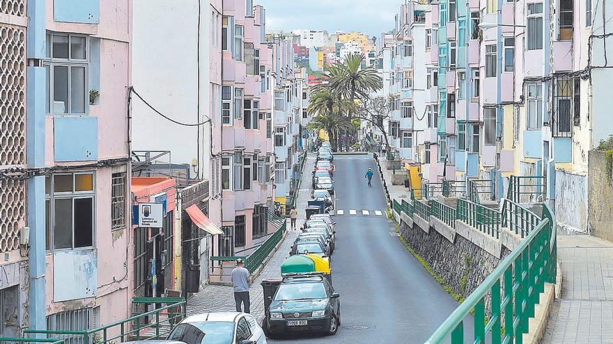 El 70% de los inquilinos de viviendas sociales en Canarias renuncia a comprarlas