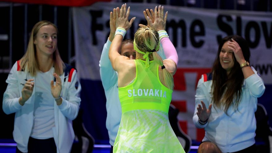Eslovaquia remonta y se jugará el título de la Copa Billie Jean King contra Italia