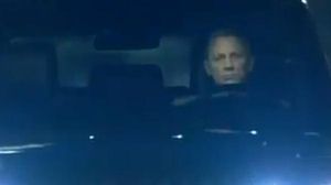 L’últim James Bond tanca la Gran Poma per a un anunci.